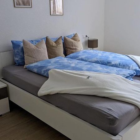 Moderne Gemuetliche Ferienwohnung In FDH מראה חיצוני תמונה
