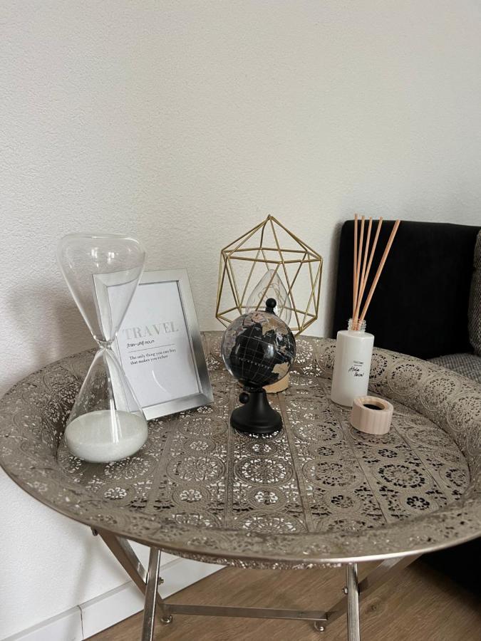 Moderne Gemuetliche Ferienwohnung In FDH מראה חיצוני תמונה